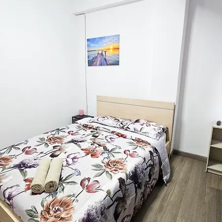 Downtown Rooms, Next To The Chabad Lubavitch منزل للإقامة *