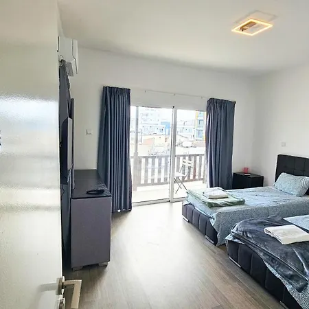 Downtown Rooms, Next To The Chabad Lubavitch Séjour chez l'habitant